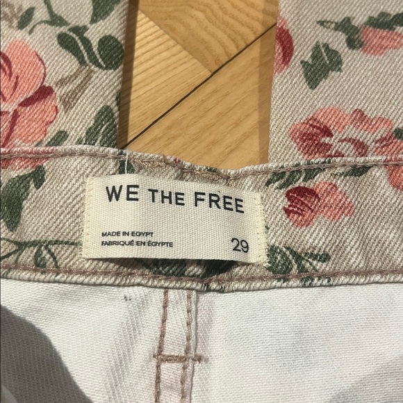 Free People Deep Trance Boyfriend Wallpaper Floral Jeans size 29 New with Tags - Picture 4 of 9